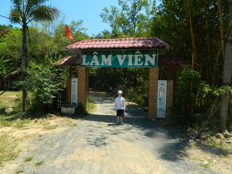 Lam Vien — платник за Нячангом
