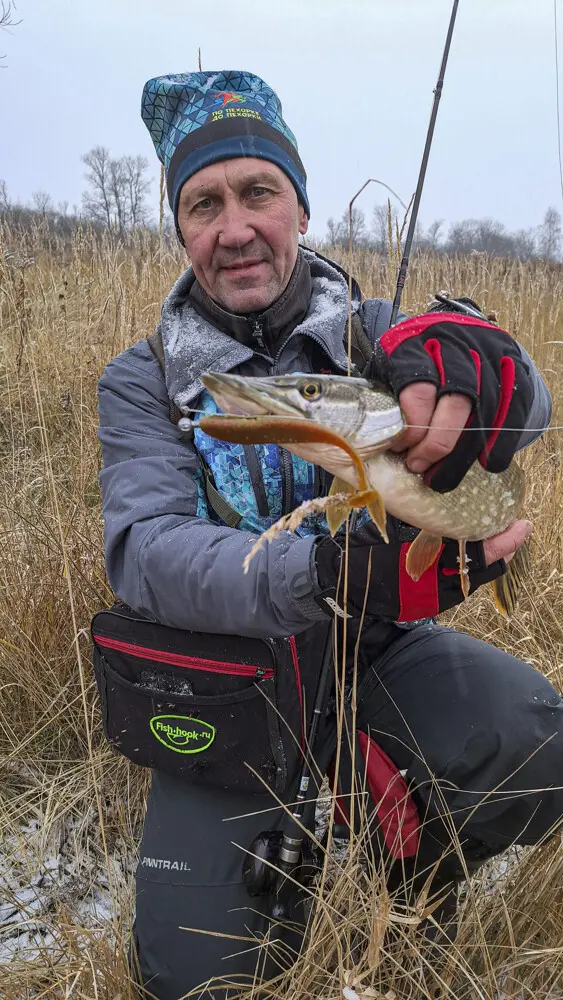 «Сазанье» место +Изик=щука :D