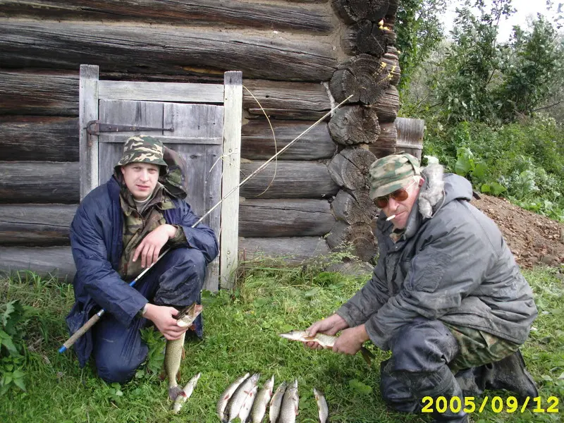 Сейчас я такую щуку не возьму никогда, но в то время ловить крупную я не умел да и мелочи в тот...