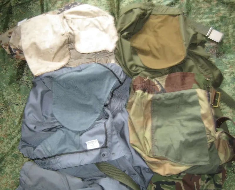 Слева направо, верхний ряд BDU(карманы из основной ткани) и брезентовые брюки (сетка), нижний ряд...