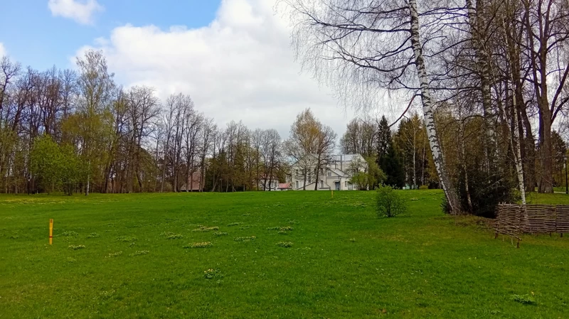 Весна в Абрамцево.