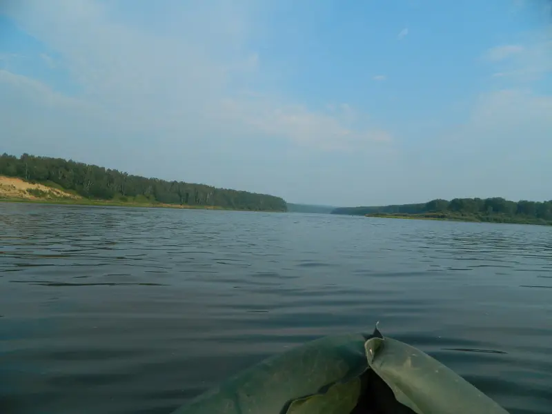 И вот мы плывем по основному руслу. Воды довольно много из за дождей, течение чуть быстрее чем...