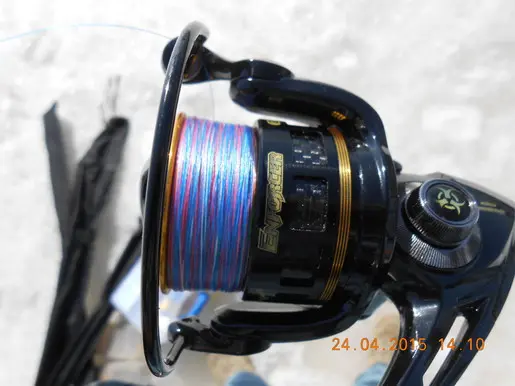 SUNLINE SUPER BRAID 5 #1.5 на катушке STINGER ENFORCER 2500