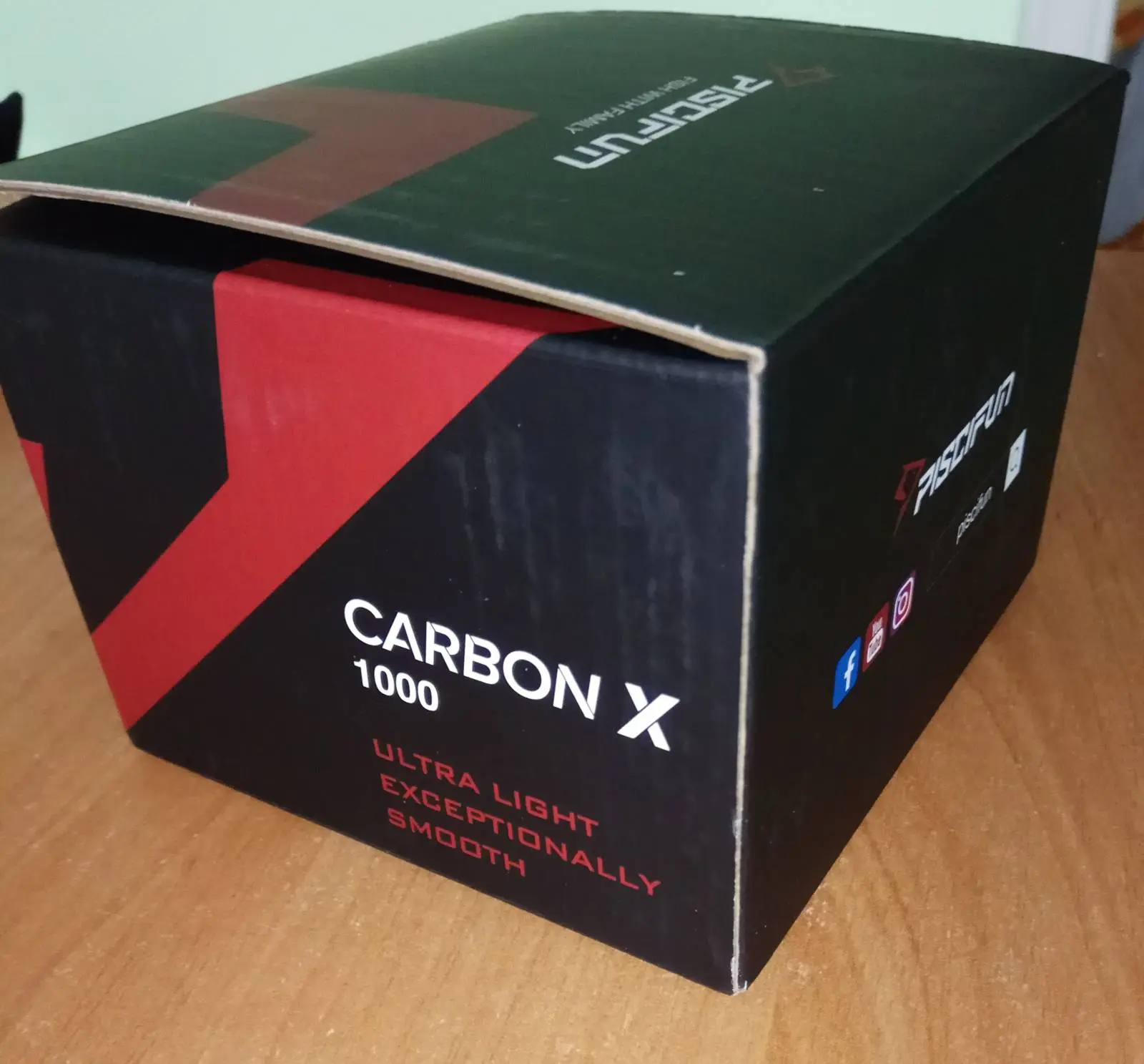 Смена китайцев. Пост здал — пост принял. Piscifun Carbon-X 1000. —  описание, параметры, фотографии – Игорь (byrick)