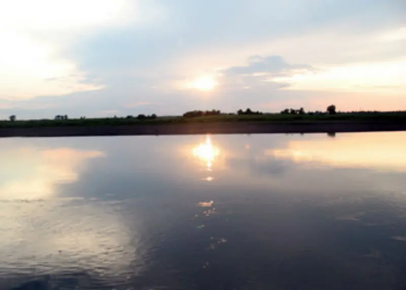 Закат на реке Чулым. Рис 1