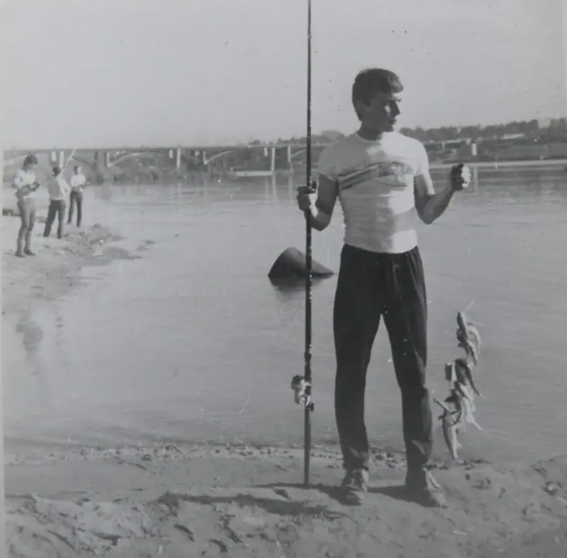 Июнь 1983 год. Спиннинг «Маэстро» (индийская «Дайва»), катушка «ЛЭМЗ».