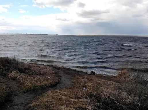 В любую ветреную погоду, найдется укромный уголок…