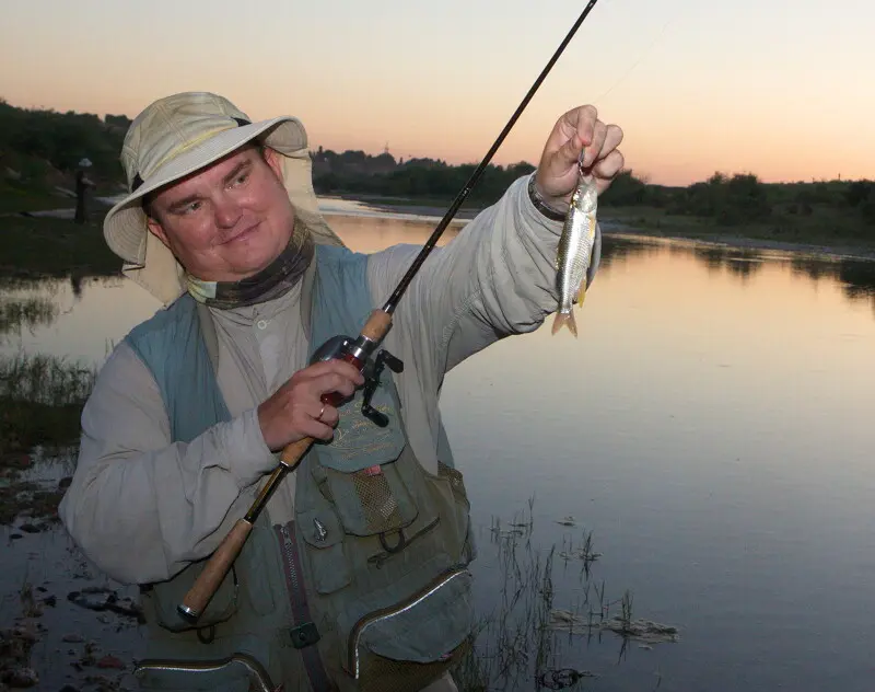 Сергей, организатор рыбалки всю рыбу ловил только беткастингом.