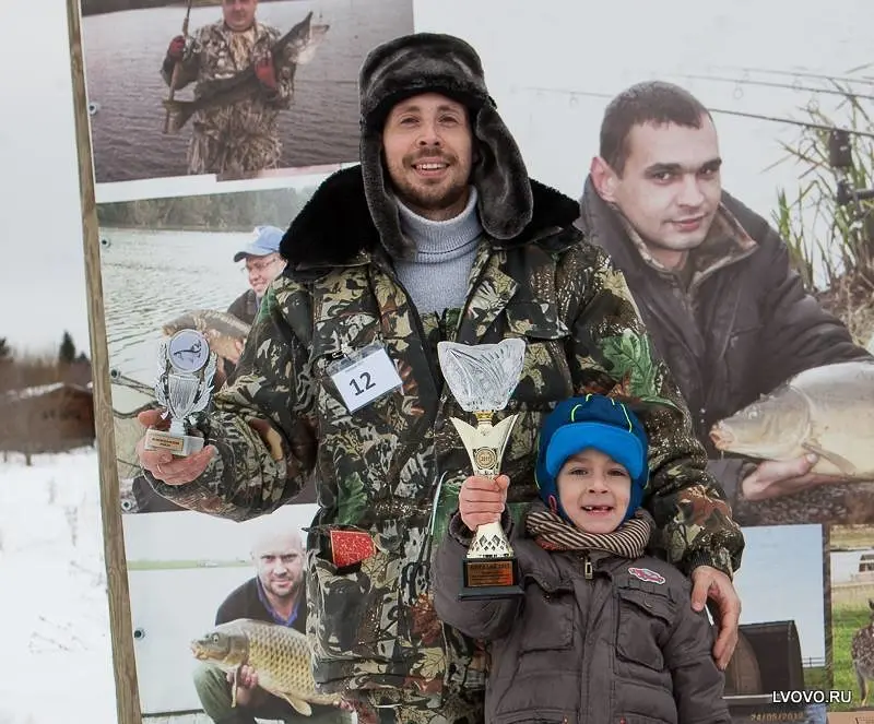 Алексей Янин с сыном Ромой — рыболовный семейный подряд!