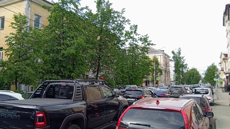 Всё забито под завязку.