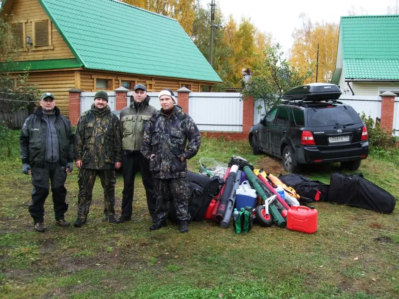 Через 10 минут мы будем уже в дороге, дороге от одной экспедиции до другой.