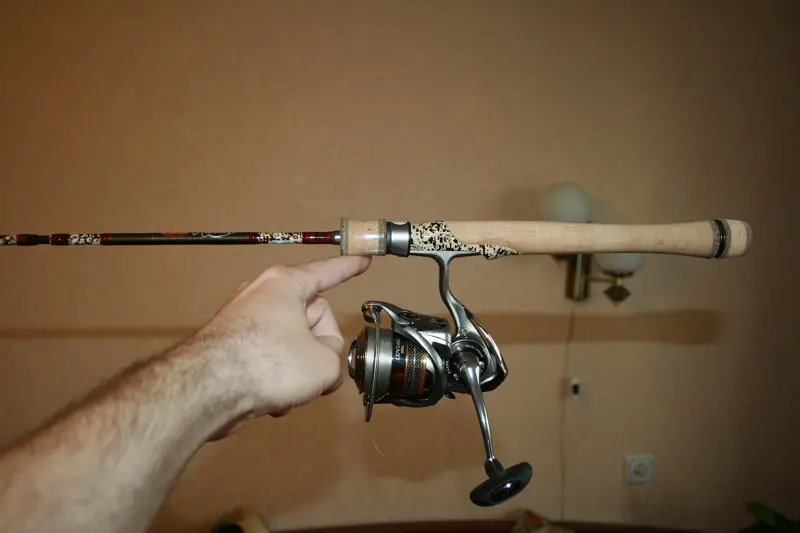 Баланс с катушкой Daiwa 12 Luvias 2506 (205г.)