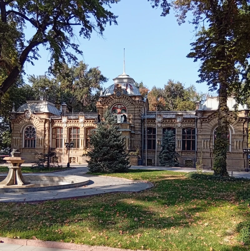 Дворец Великого князя Николая Константиновича Романова.
