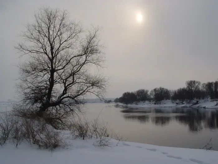 Малая речка зимой