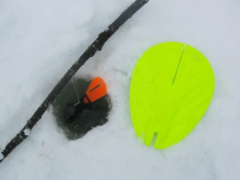 Жерлица для ловли подо льдом