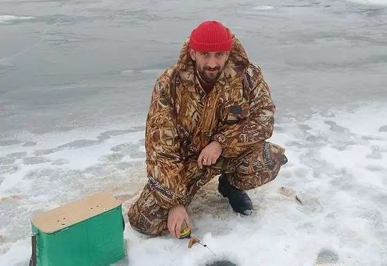 Февраль. Рады любому полосатику