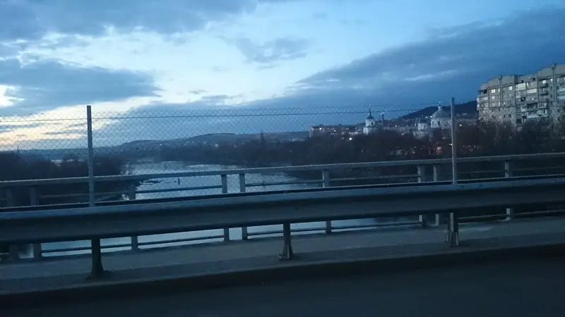 Днестр. Атаки -Могилев Подольский, мост на границе... Левый берегМолдавия, правый Украина