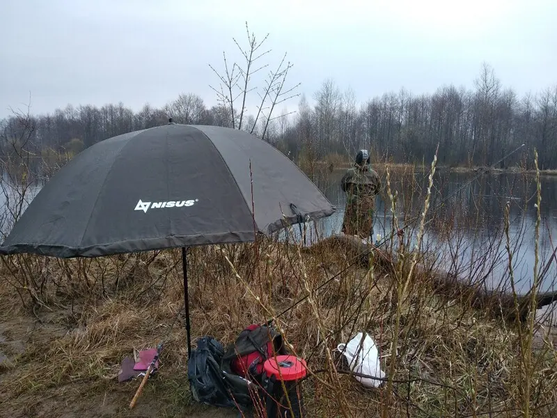 Второй день охоты на жереха. Утро началось с противного моросящего дождика и порывистого ветра в...