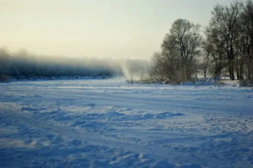 Дыхание зимней реки