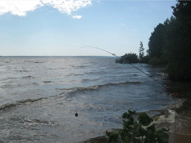 На берегу Чебоксарского моря в Отарах