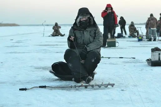 На Свири -28. Но это не беда. Беда в том, что не клюет.