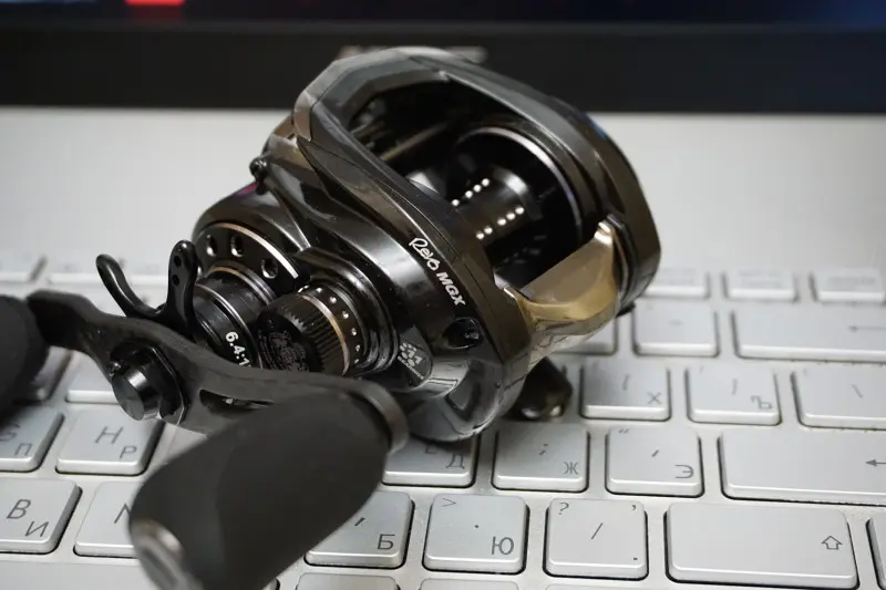 Abu Garcia revo MGX2.