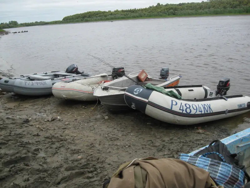 2010г. Погода Жуть, ветер, дождь — но рыбаков даже это не пугает.