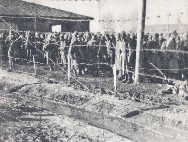 Советские военнопленные в Бобруйской крепости, осень 1941 г.