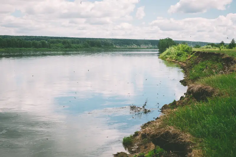 Полазил вчера на реке (попытка номер два обкатать лайт), расстроился. Где там чего ловить с...