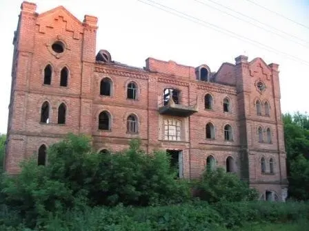 Останки мельницы в селе Константиновка недалеко от дачи. Фото не моё