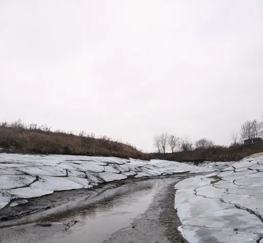 На нижнюю Москва-реку с воблерами за щукой