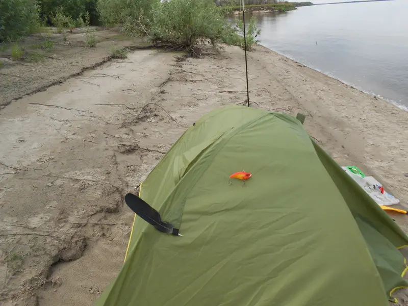 На любой вылазке в окне между буйством воды.