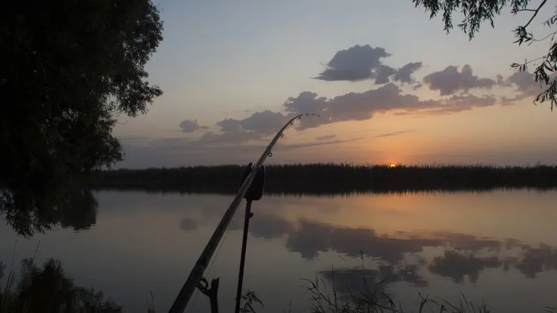 Солнце на крючке