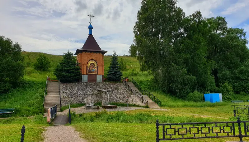 Источник Казанской Божией Матери.