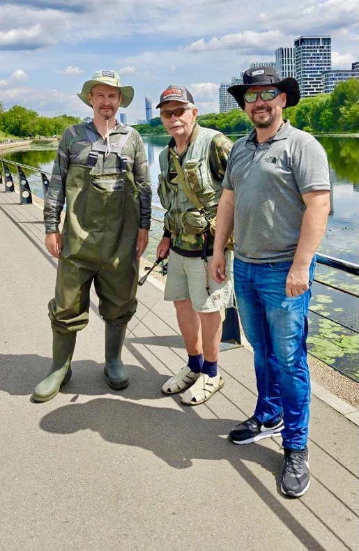 Голавля не поймали, но попался...